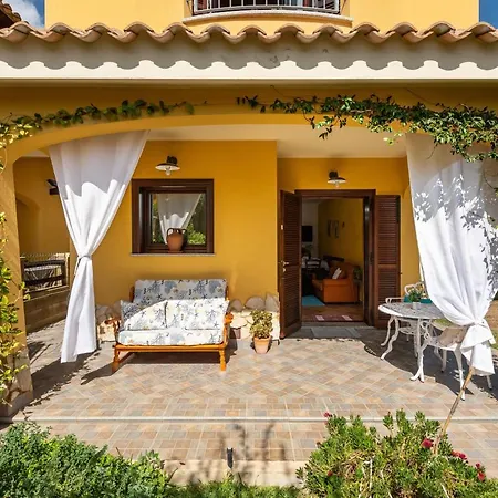 Villa Ginny E Clari Castiadas